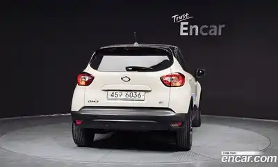 Renault QM3 2015 1.5 Автомат в Москве № 147829, миниатюра 12