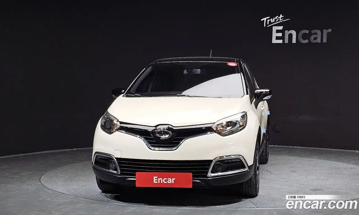 Renault QM3 2015 1.5 Автомат в Москве № 147829, фото 13