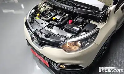 Renault QM3 2015 1.5 Автомат в Москве № 147829, миниатюра 2