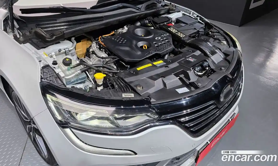 Renault SM6 2016 1.6 Автомат в Москве № 148627, фото 10