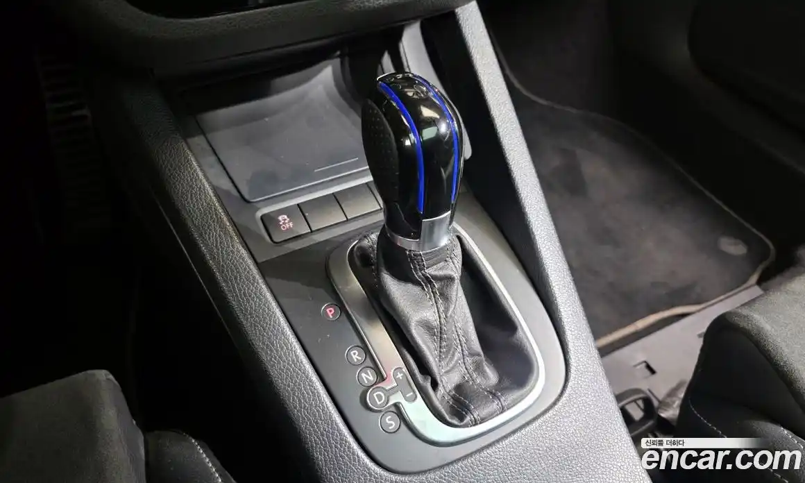 Volkswagen Scirocco 2014 2.0 Автомат в Москве № 151492, фото 9