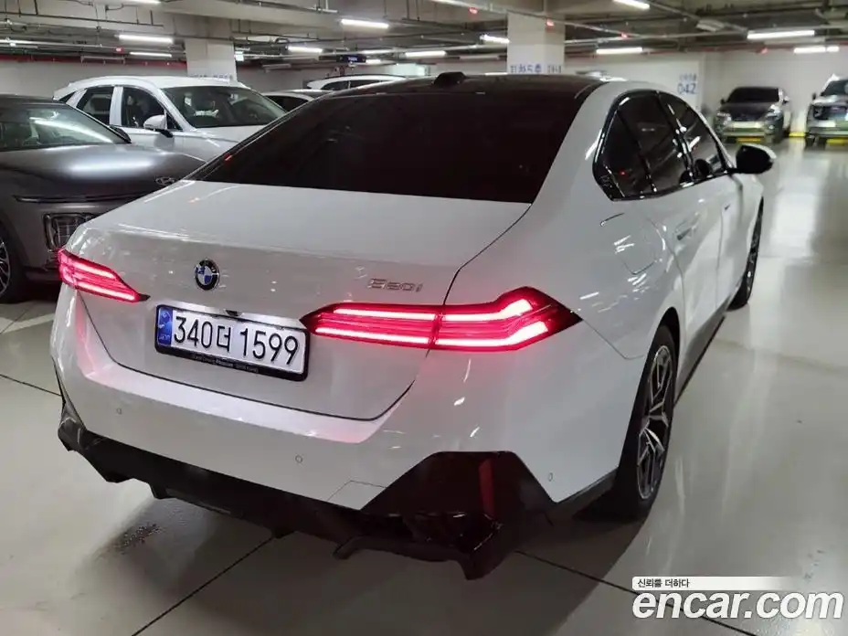 BMW 5-Series 2025 2.0 Автомат в Москве № 153127, фото 3