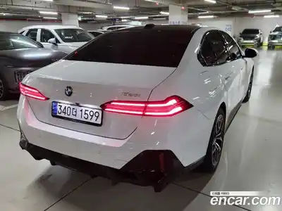 BMW 5-Series 2025 2.0 Автомат в Москве № 153127, миниатюра 3