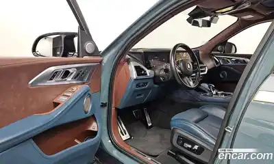 BMW XM 2023 4.4 Автомат в Москве № 153473, миниатюра 10