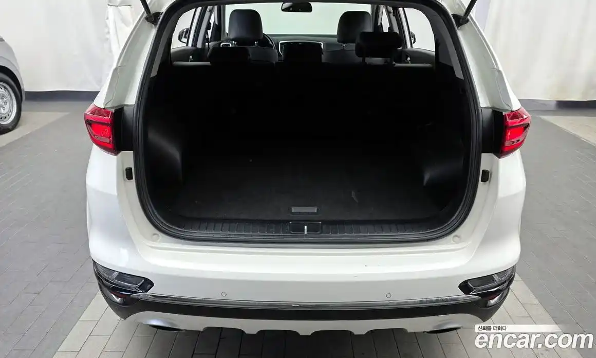 Kia Sportage 2020 2.0 Автомат в Москве № 15367, фото 11