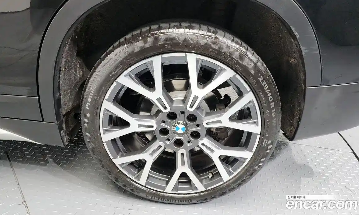 BMW X1 2022 2.0 Автомат в Москве № 157423, фото 3