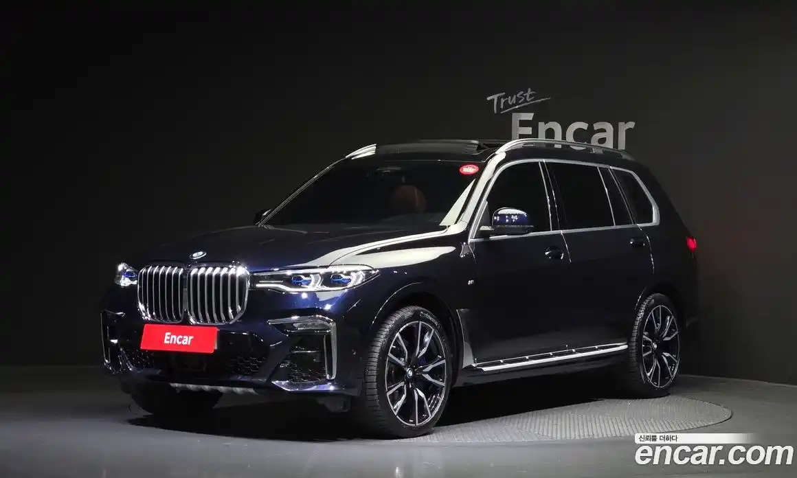 BMW X7 2022 3.0 Автомат в Москве № 157889, фото 1