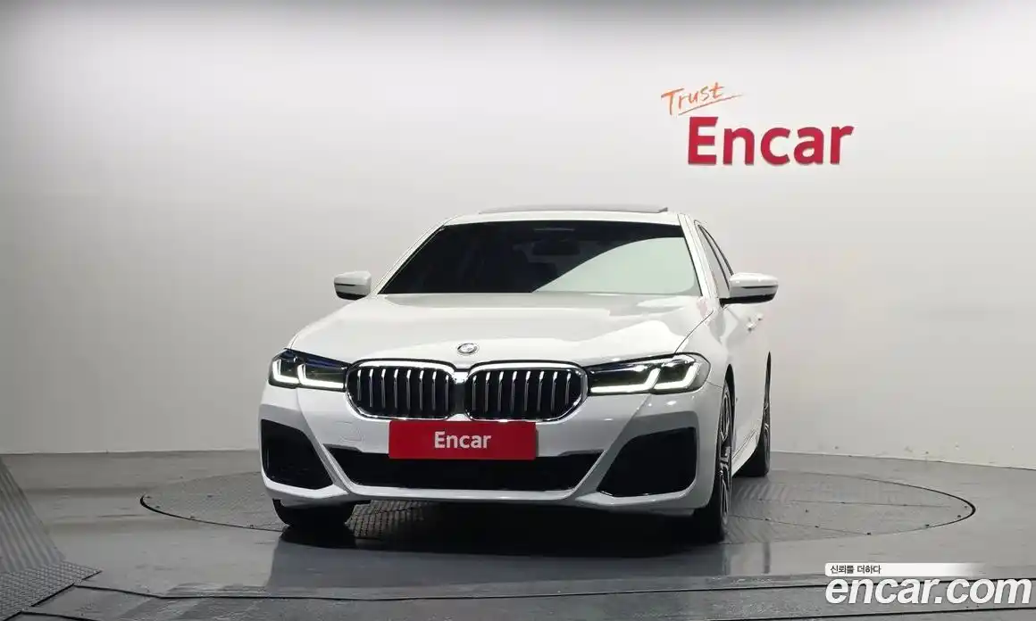 BMW 5-Series 2023 2.0 Автомат в Москве № 158380, фото 15