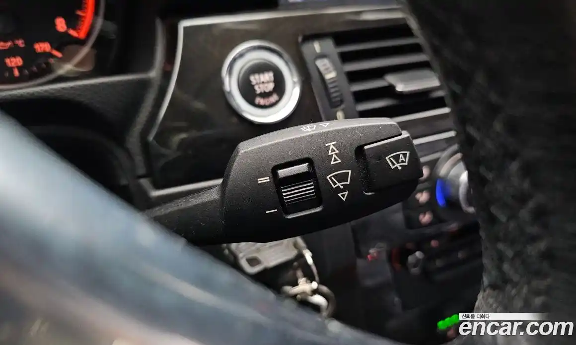 BMW 3-Series 2009 3.0 Автомат в Москве № 159489, фото 15