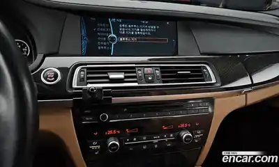 BMW 7-Series 2010 3.0 Автомат в Москве № 159598, миниатюра 2
