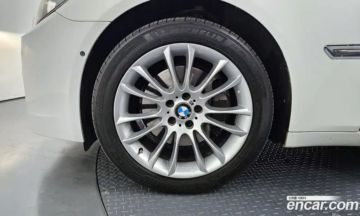 BMW 7-Series 2010 3.0 Автомат в Москве № 159598, фото 3