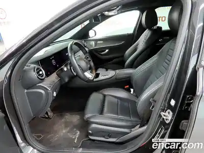 Mercedes-Benz E-Class 2021 2.0 Автомат в Москве № 160388, миниатюра 11