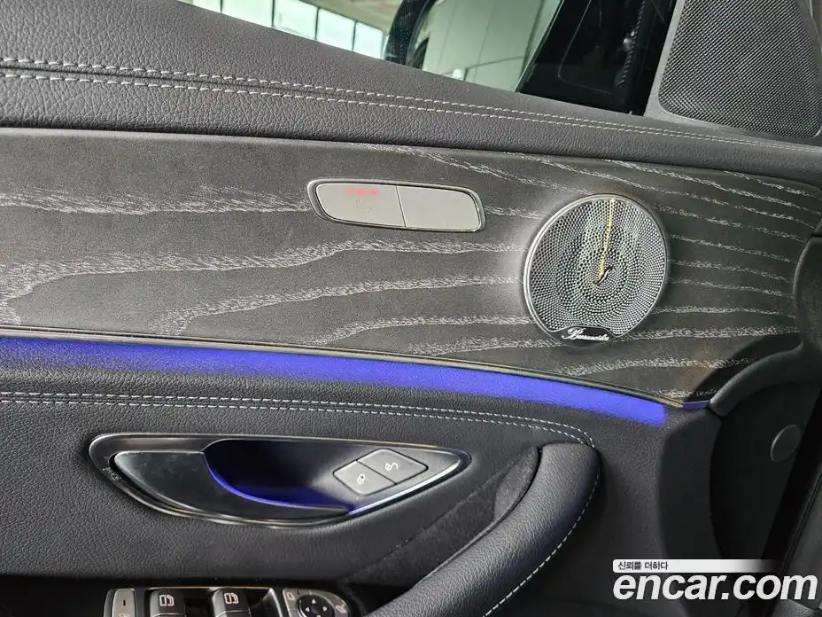 Mercedes-Benz E-Class 2021 2.0 Автомат в Москве № 160388, фото 15