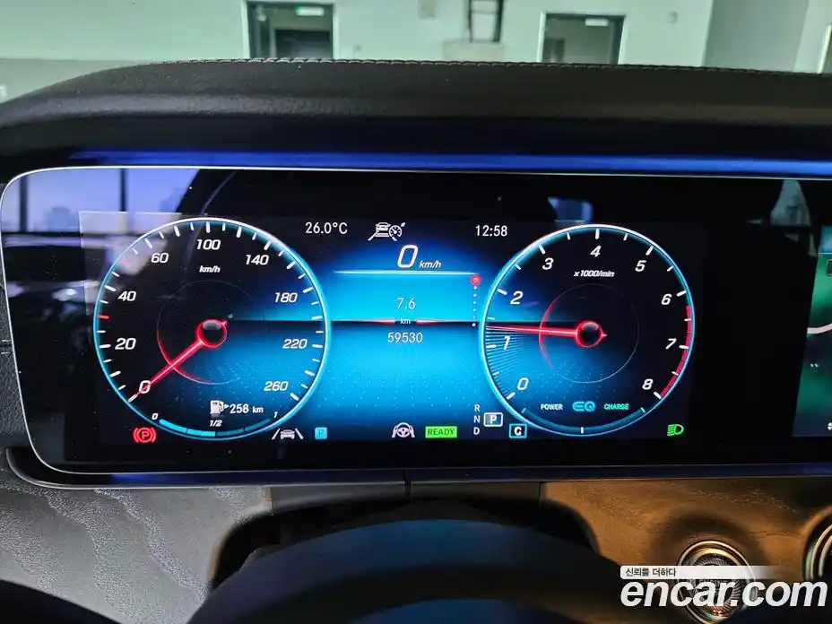 Mercedes-Benz E-Class 2021 2.0 Автомат в Москве № 160388, фото 8