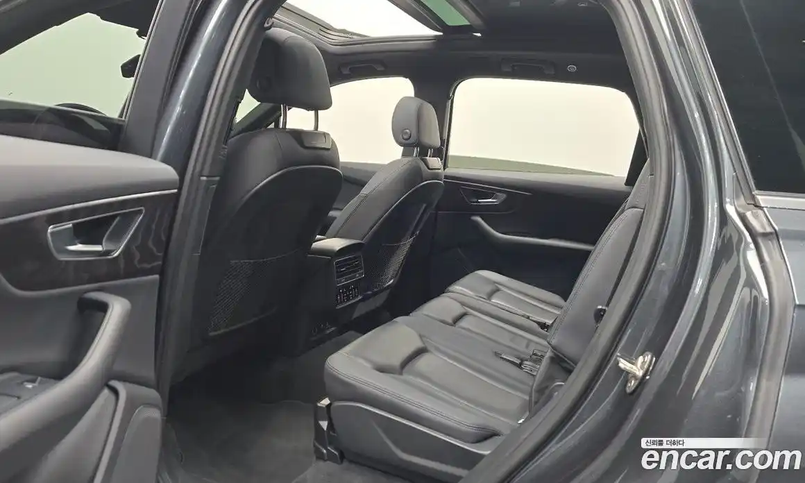 Audi Q7 2022 3.0 Автомат в Москве № 162958, фото 18