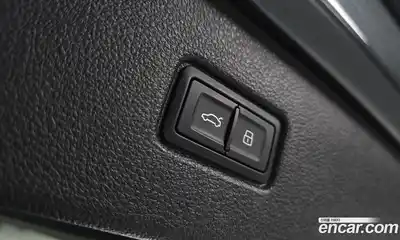 Audi Q7 2022 3.0 Автомат в Москве № 162958, миниатюра 7