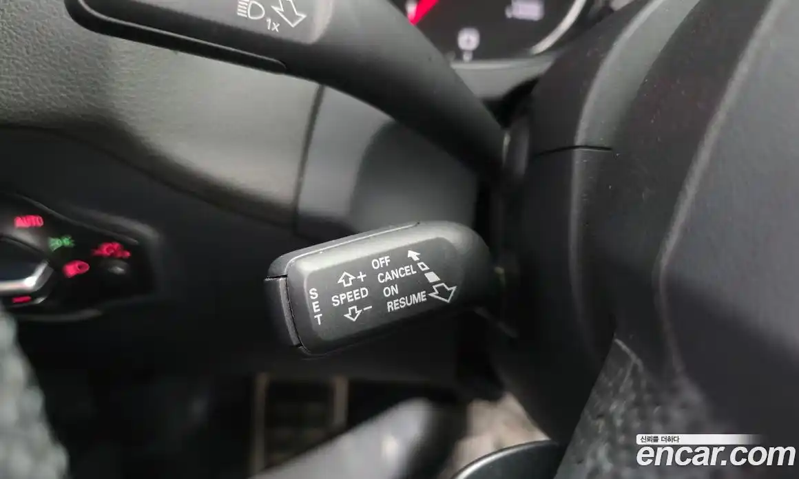 Audi Q5 2012 2.0 Автомат в Москве № 163773, фото 8