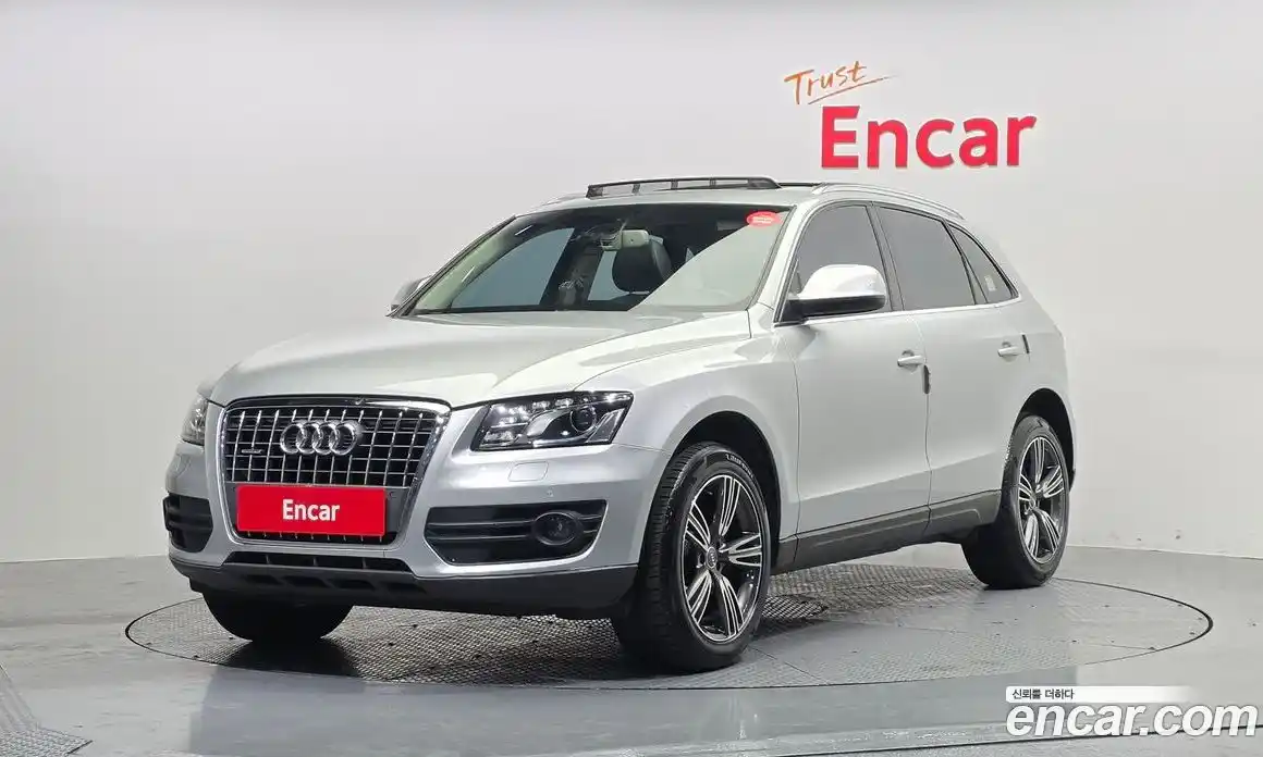Audi Q5 2012 2.0 Автомат в Москве № 163773, фото 9
