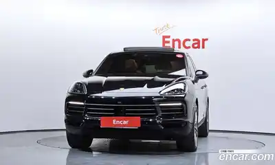 Porsche Cayenne 2023 3.0 Автомат в Москве № 165044, миниатюра 3