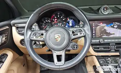 Porsche Macan 2021 2.0 Автомат в Москве № 165493, миниатюра 2