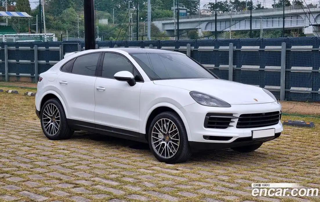 Porsche Cayenne 2020 3.0 Автомат в Москве № 165845, фото 3