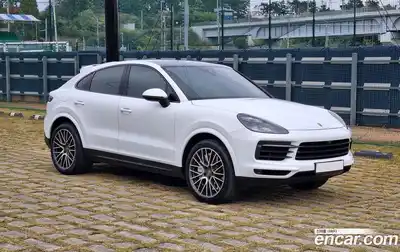 Porsche Cayenne 2020 3.0 Автомат в Москве № 165845, миниатюра 3