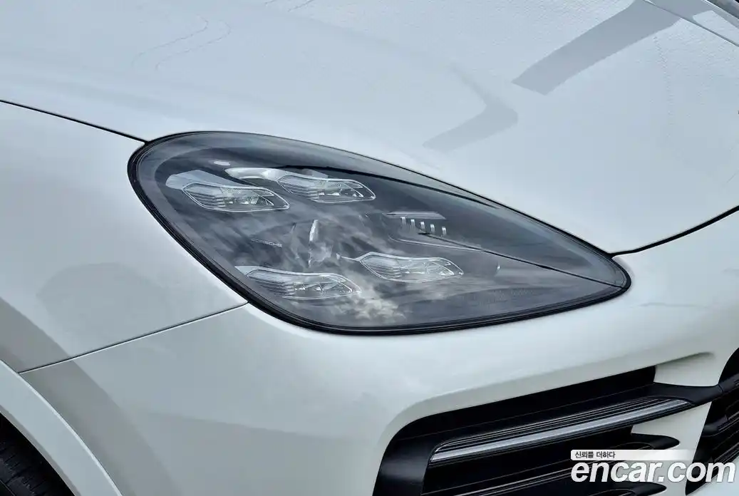 Porsche Cayenne 2020 3.0 Автомат в Москве № 165845, фото 4