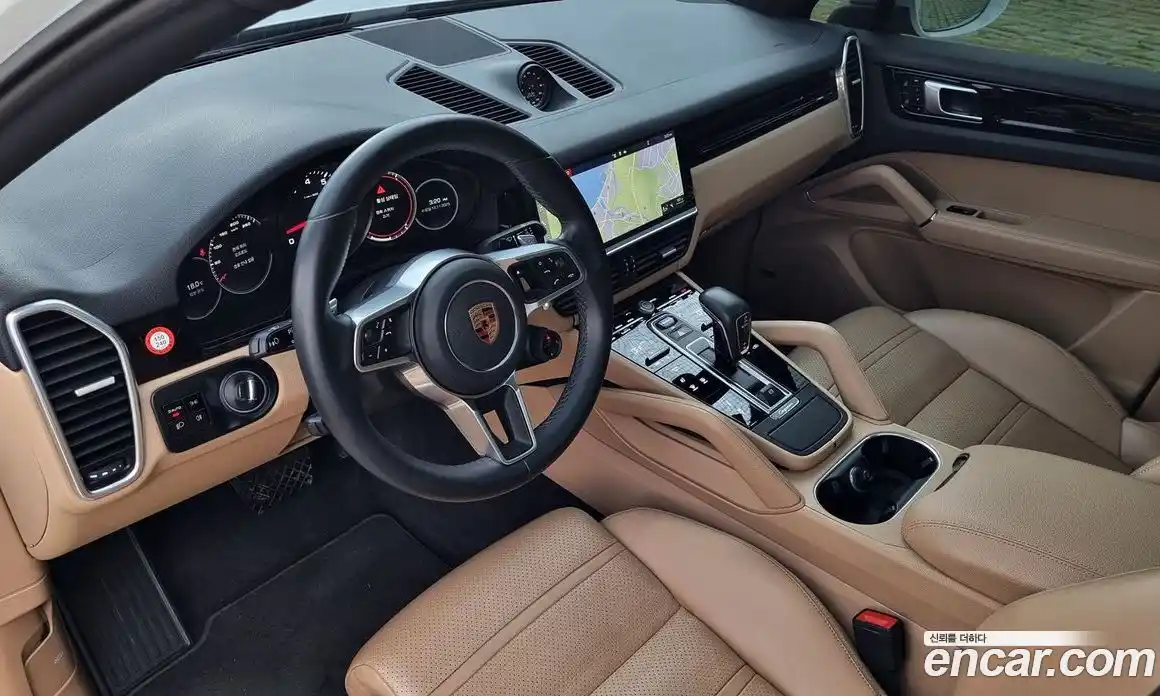 Porsche Cayenne 2020 3.0 Автомат в Москве № 165845, фото 10