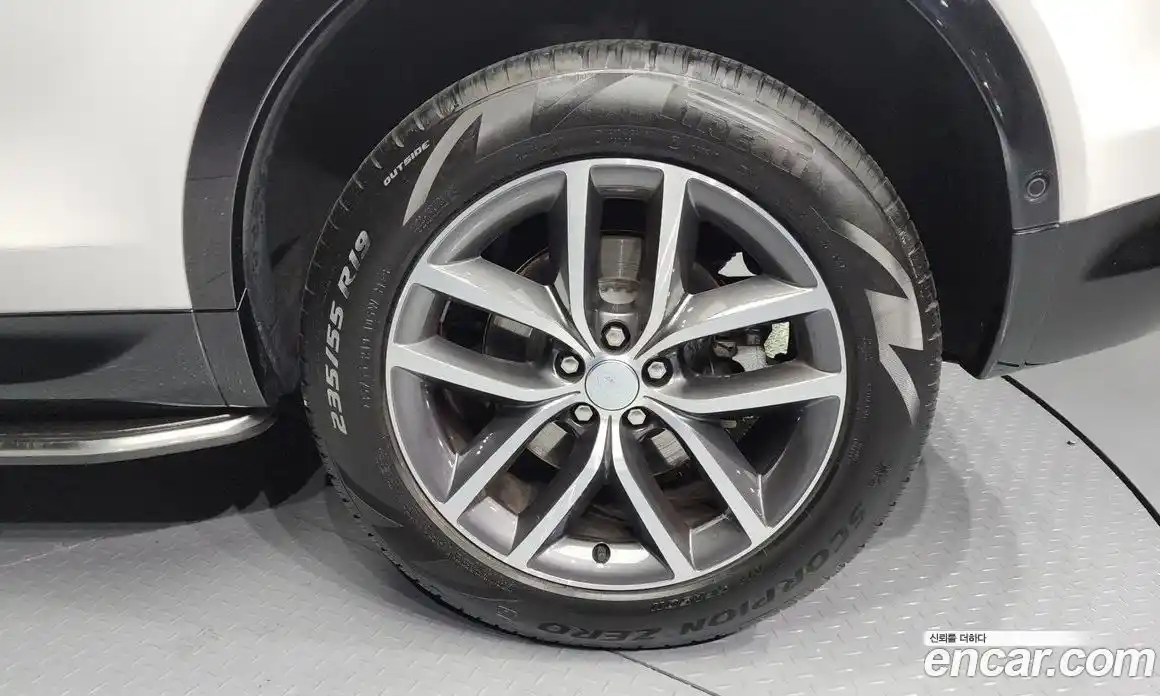 Land Rover Discovery Sport 2025 2.0 Автомат в Москве № 165962, фото 13