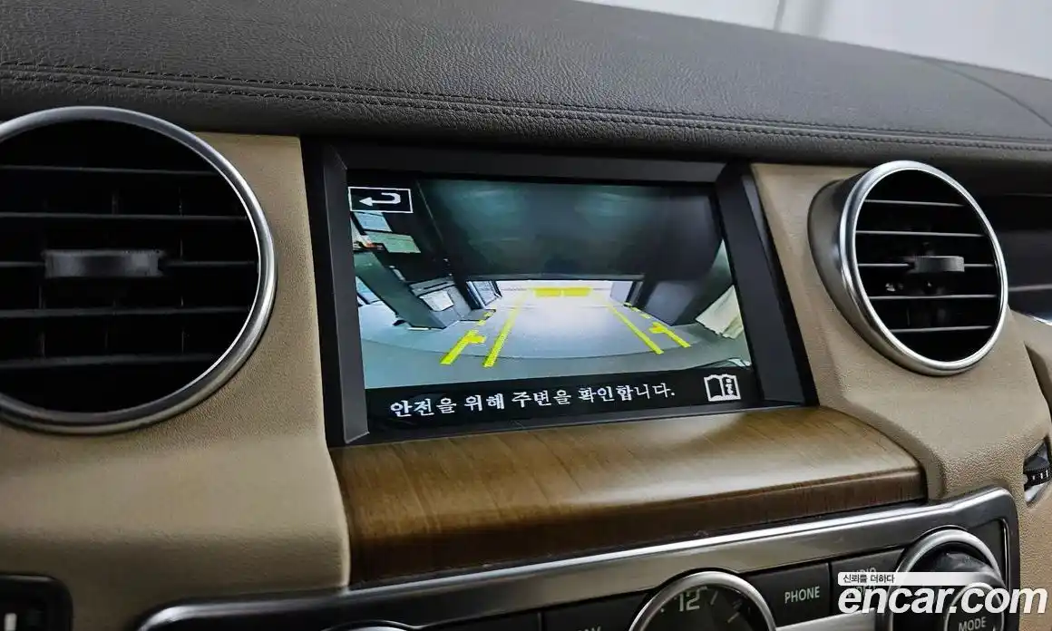 Land Rover Discovery 2016 3.0 Автомат в Москве № 166273, фото 15