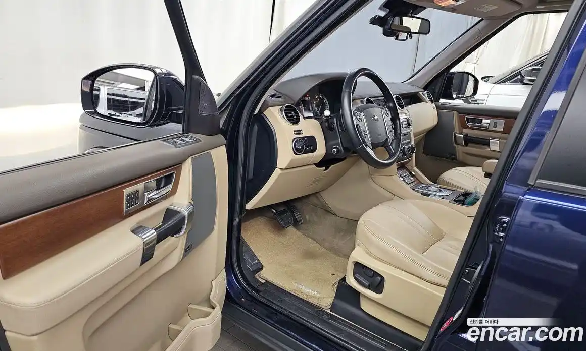 Land Rover Discovery 2016 3.0 Автомат в Москве № 166273, фото 10