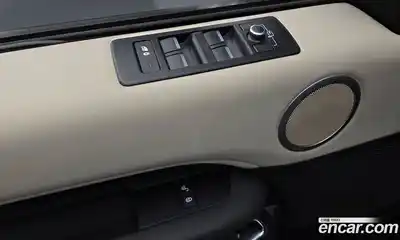 Land Rover Discovery 2018 2.0 Автомат в Москве № 166539, миниатюра 6