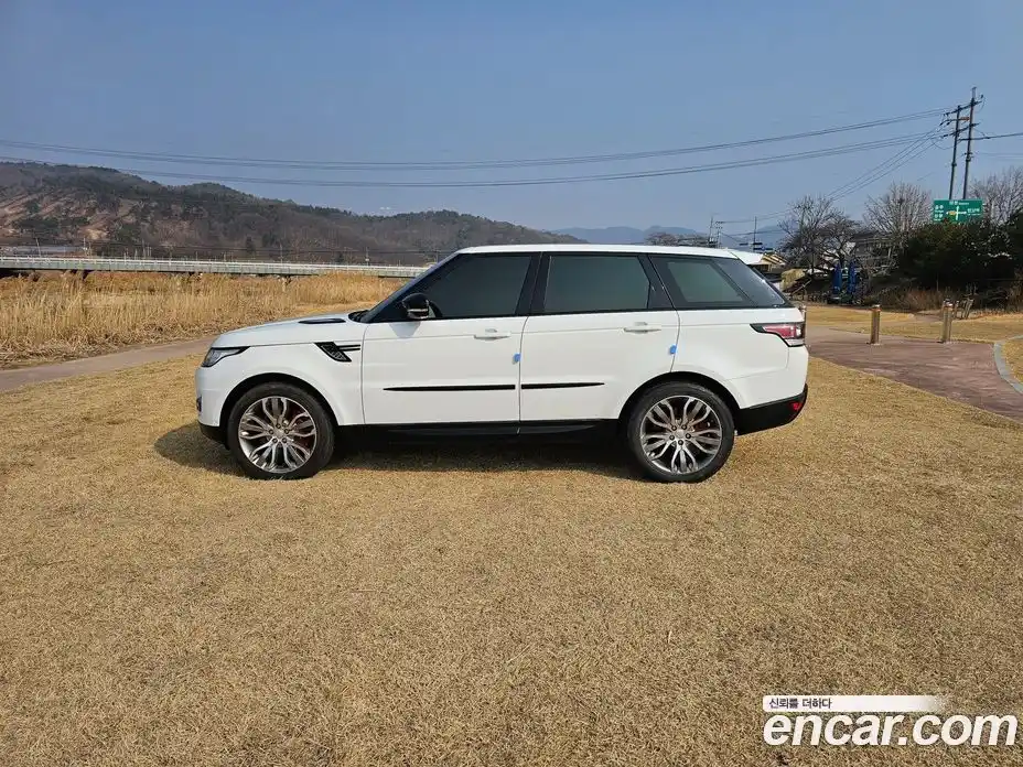 Land Rover Range-Rover Sport 2016 3.0 Автомат в Москве № 166914, фото 13