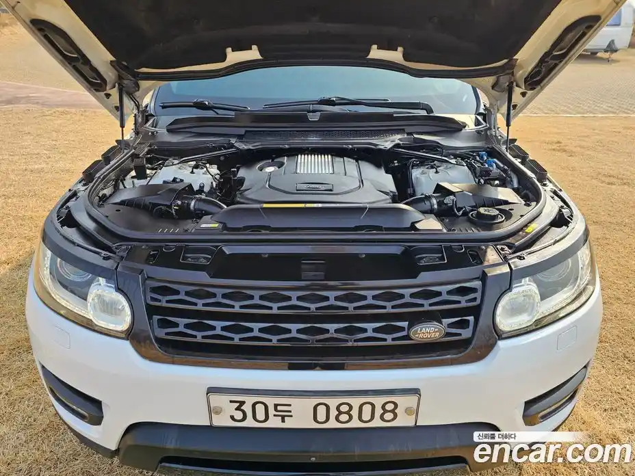 Land Rover Range-Rover Sport 2016 3.0 Автомат в Москве № 166914, фото 17