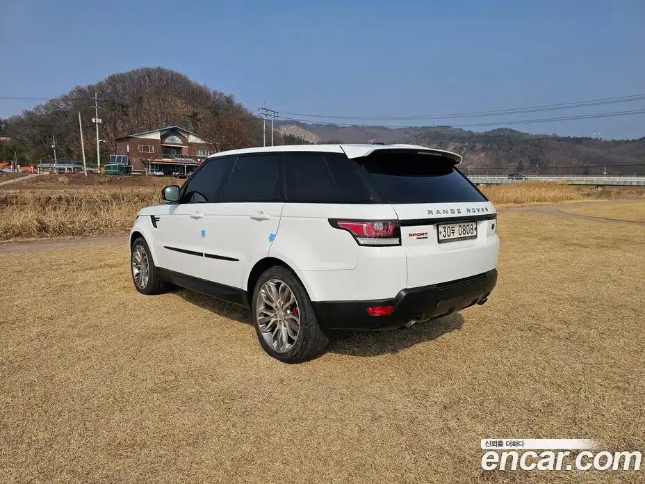 Land Rover Range-Rover Sport 2016 3.0 Автомат в Москве № 166914, фото 3