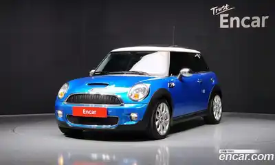 Mini Cooper, 2009