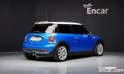 Mini Cooper 2009 1.6 Автомат в Москве № 167227, миниатюра 2