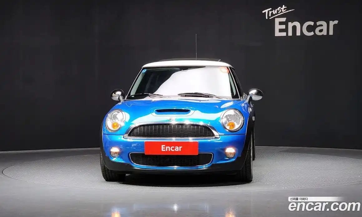 Mini Cooper 2009 1.6 Автомат в Москве № 167227, фото 3