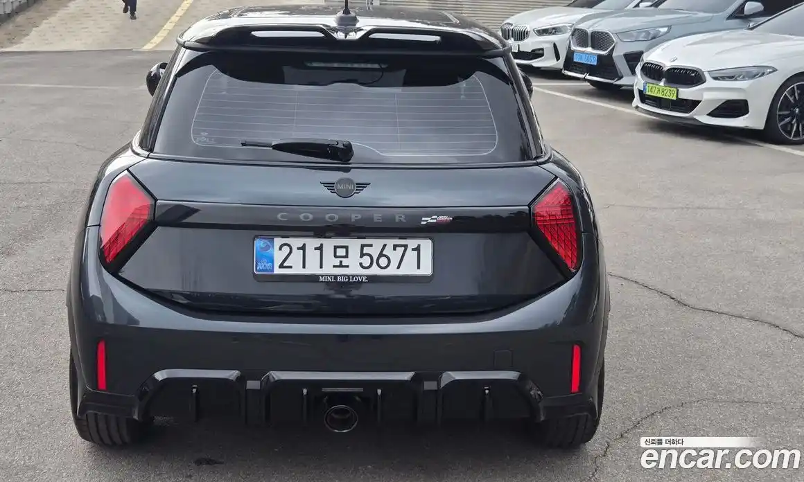 Mini Cooper 2025 2.0 Автомат в Москве № 167342, фото 4