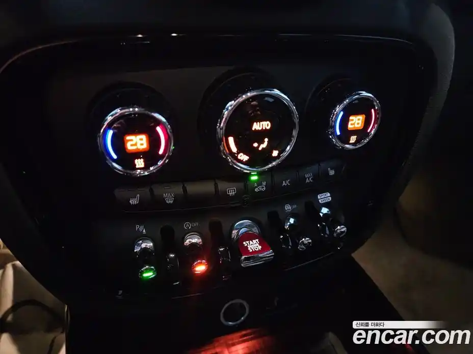 Mini Clubman 2023 2.0 Автомат в Москве № 167472, фото 18