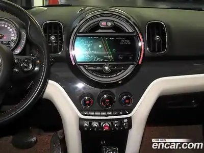 Mini Countryman 2019 2.0 Автомат в Москве № 167515, миниатюра 11
