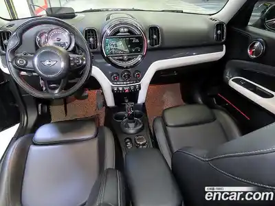 Mini Countryman 2019 2.0 Автомат в Москве № 167515, миниатюра 10