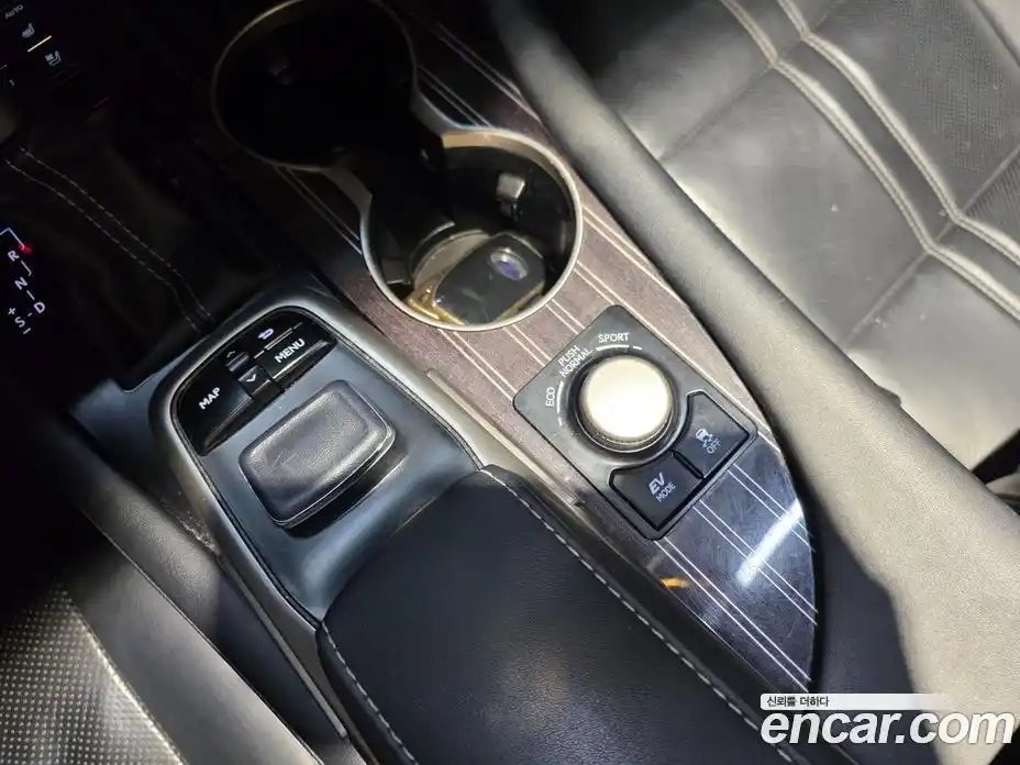 Lexus RX 2019 3.5 Автомат в Москве № 168322, фото 15