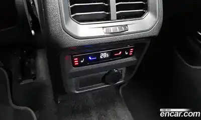 Volkswagen Tiguan 2023 2.0 Автомат в Москве № 168537, миниатюра 11