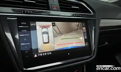 Volkswagen Tiguan 2023 2.0 Автомат в Москве № 168537, миниатюра 8