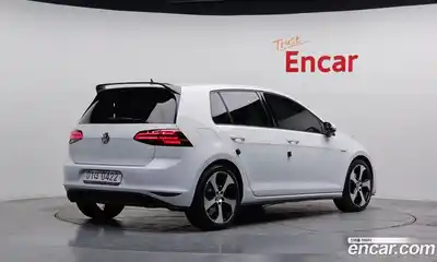 Volkswagen Golf 2015 2.0 Автомат в Москве № 169053, миниатюра 2