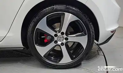 Volkswagen Golf 2015 2.0 Автомат в Москве № 169053, миниатюра 5