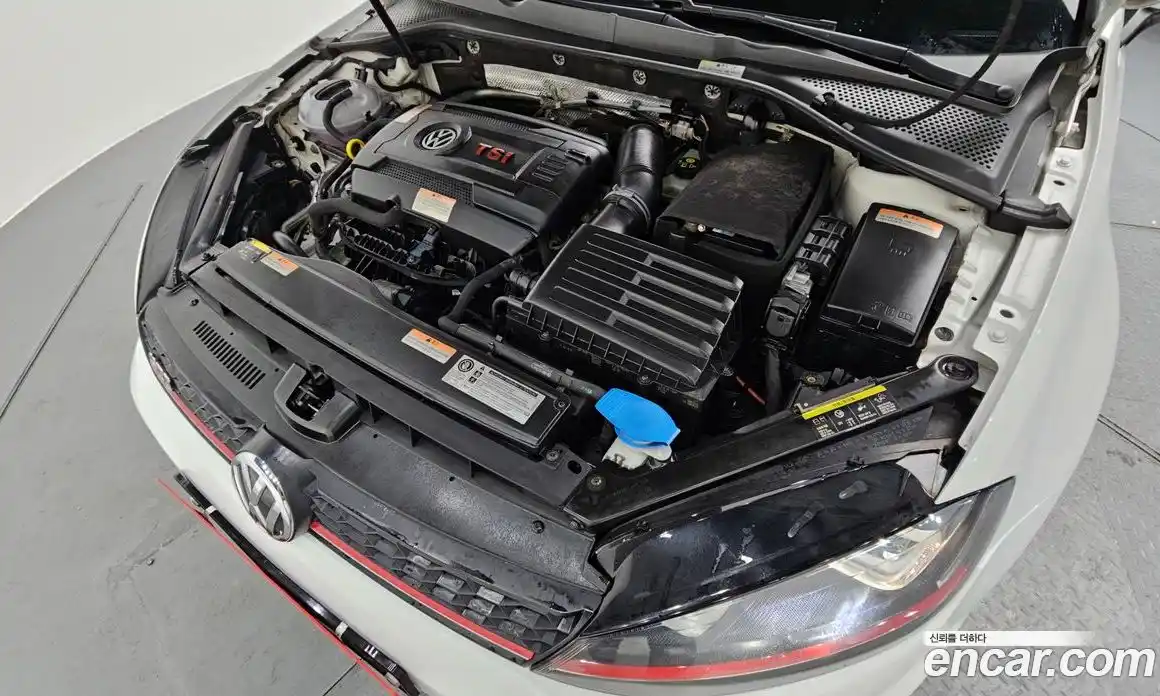 Volkswagen Golf 2015 2.0 Автомат в Москве № 169053, фото 6