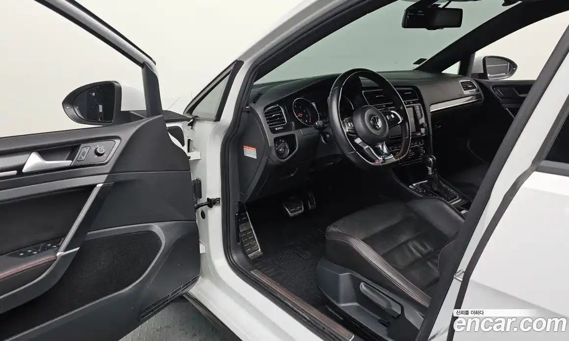 Volkswagen Golf 2015 2.0 Автомат в Москве № 169053, фото 10