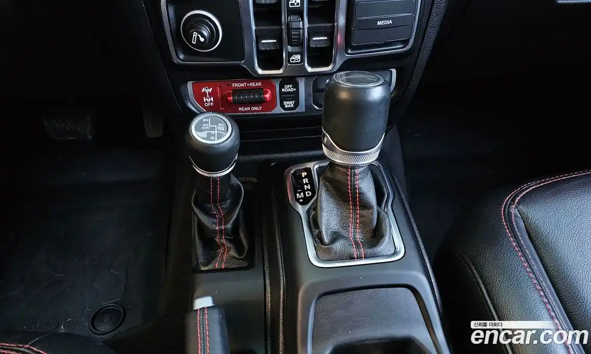 Jeep Gladiator 2021 3.6 Автомат в Москве № 169546, фото 17